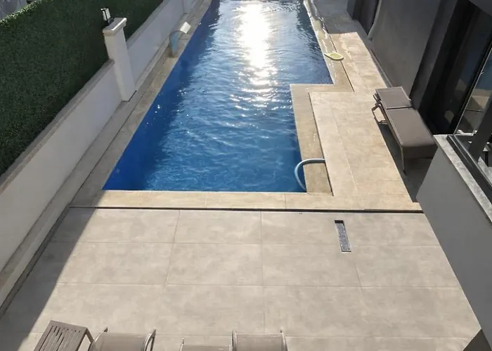 Calis - Only Family *